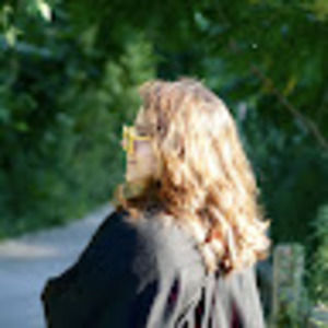 Meet your Posher, Shimoni